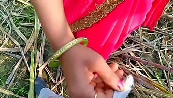 Desi Aunty Enjoys Outdoor Doggy Style With A Horny Young Man