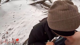 Luna, An Asian Beauty, Gives A Snow-Covered Blowjob In A Public Park, Narrowly Avoiding Being Spotted!