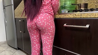 A Mature Man Becomes Infatuated With His 18-Year-Old Stepdaughter'S Posterior