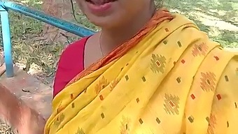 Desi Hot Sexy Bhabi In Amazing Porn Video